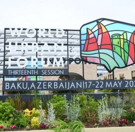 
В Баку стартовал второй день WUF13