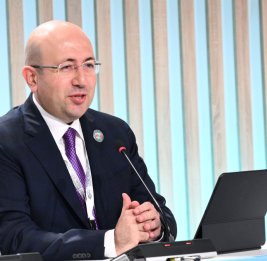 
Анар Гулиев: WUF13 демонстрирует приверженность Азербайджана международному сотрудничеству в области устойчивого городского развития
