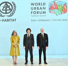 В Баку проходит церемония открытия 13-й сессии Всемирного форума городов