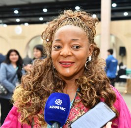 
Представительница Камеруна: WUF13 вносит вклад в построение устойчивых городов