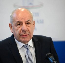 
Президент Венгрии отказался уходить
