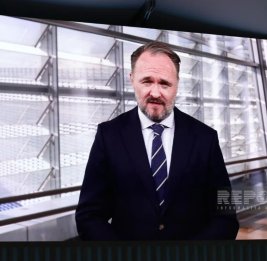 
ЕС представил на WUF13 первый в истории Европейский план поддержки жилья для всех