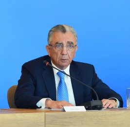 Эльдар Азизов: &laquo;Сильные дожди в Баку показали необходимость реформ в управлении стоками&raquo;