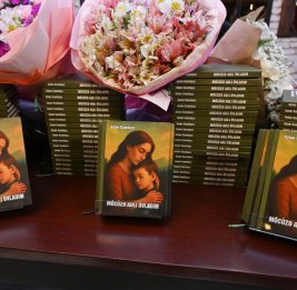 В Baku Book Center состоялась презентация книги &laquo;Möcüzə adlı övladım&raquo;