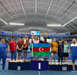 
Игроки в настольный теннис возвращаются из Узбекистана с 7 медалями