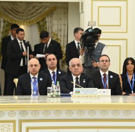 Премьер-министр Али Асадов принял участие в заседании Совета глав правительств СНГ в Ашхабаде
