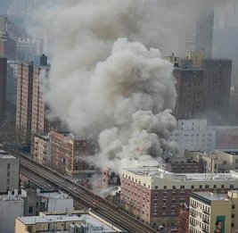 
В Нью-Йорке произошли пожар и взрыв на барже, пострадали 16 человек