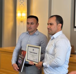 
Международные правила борьбы переведены на азербайджанский язык