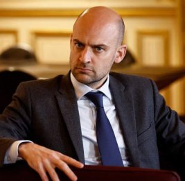 
Франция не впустит израильского министра