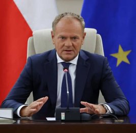 
Туск созывает министров