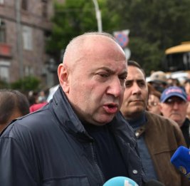 
Суд в Армении арестовал кандидата в депутаты Теваняна сроком на два месяца
