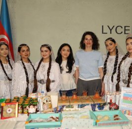 
Азербайджан принял участие в проекте Spring Bazaar в Москве