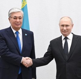
Путин едет в Казахстан