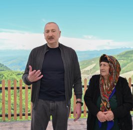 Президент Азербайджана: День независимости очень дорог каждому из нас