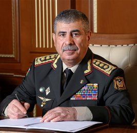 Закир Гасанов поздравил личный состав Азербайджанской Армии с Днем независимости