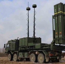 Зеленский: Украина получила новую пусковую установку IRIS-T от Германии