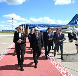Азербайджанская делегация прибыла в Беларусь для переговоров