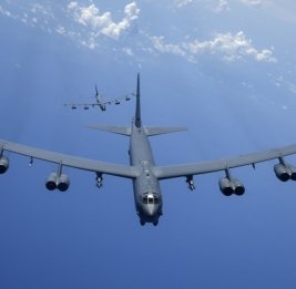 
Ядерную авиацию поближе к России