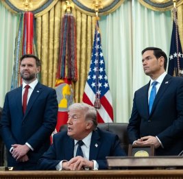 Трамп настаивает и опровергает