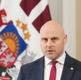 
Новый премьер Латвии хочет порвать с Россией