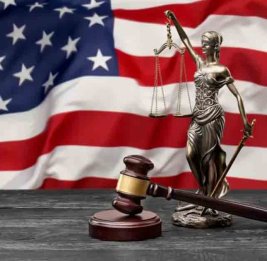 Суд в США запретил ограничивать федеральное финансирование штатов