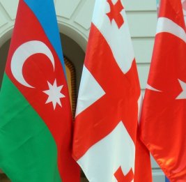 
В Стамбуле пройдет встреча глав МИД Турции, Азербайджана и Грузии