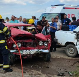 Две жизни оборвались на встречной полосе
