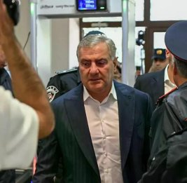 Карапетян не исключил уличную борьбу за власть 
