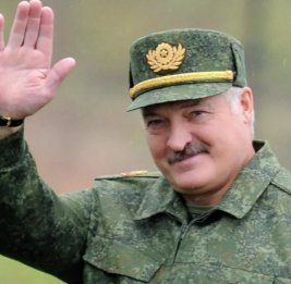 
Лукашенко: Беларусь всегда готовится к войне