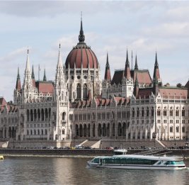 Парламент Венгрии ограничил пребывание на посту премьера двумя четырехлетними сроками