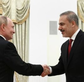 Путин проведет встречу с главой МИД Турции в Казани
