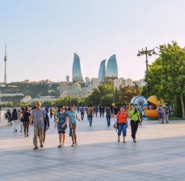 
Численность населения Азербайджана выросла на 0,1%