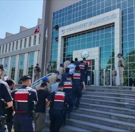 
В 26 провинциях Турции задержаны 70 подозреваемых в связях с ИГИЛ