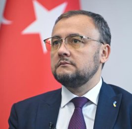 Посол Украины Боднар отказался от госнаграды Польши