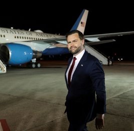 Вице-президент США прибыл в Швейцарию на переговоры с иранской стороной