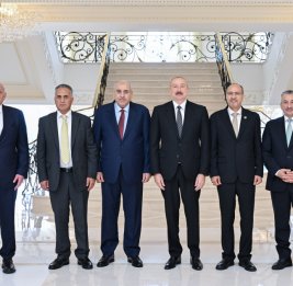 
Президент Ильхам Алиев принял делегацию Палаты представителей Иорданского Хашимитского Королевства