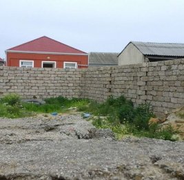 Снос в центре Баку разогрел цены в пригороде