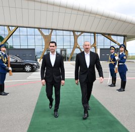 
Завершился государственный визит Президента Туркменистана Сердара Бердымухамедова в Азербайджан