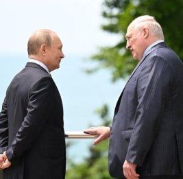 Кремль давит на Лукашенко, готовясь к новой эскалации