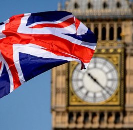 
Из-за экстремальной жары в Великобритании закрывают сотни школ