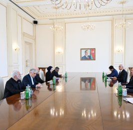 Президент Ильхам Алиев принял делегацию во главе с председателем Собрания исламского совета Ирана