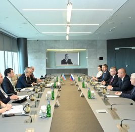 
Микаил Джаббаров обсудил с главой правительства Астрахани развитие сотрудничества