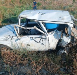 Отец и 16-летний сын пострадали в аварии