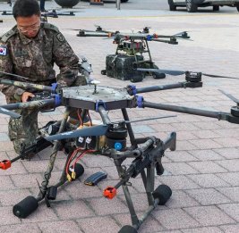 
Южная Корея намерена обучить 500 тыс. военных управлению дронами