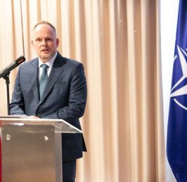 
Кевин Гамильтон: Азербайджан - надежный партнер НАТО