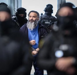
В Германии наехавший на толпу на рождественской ярмарке получил пожизненный срок