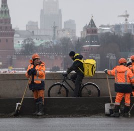 В России кратно увеличивают госпошлины для мигрантов