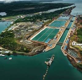 Закрытие Ормузского пролива принесло Панамскому каналу рекордные доходы