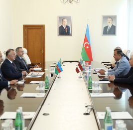 
Встреча министров здравоохранения Азербайджана и Латвии в Баку