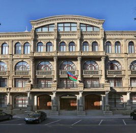 Милли Меджлис одобрил в первом чтении расширение полномочий Счетной палаты

